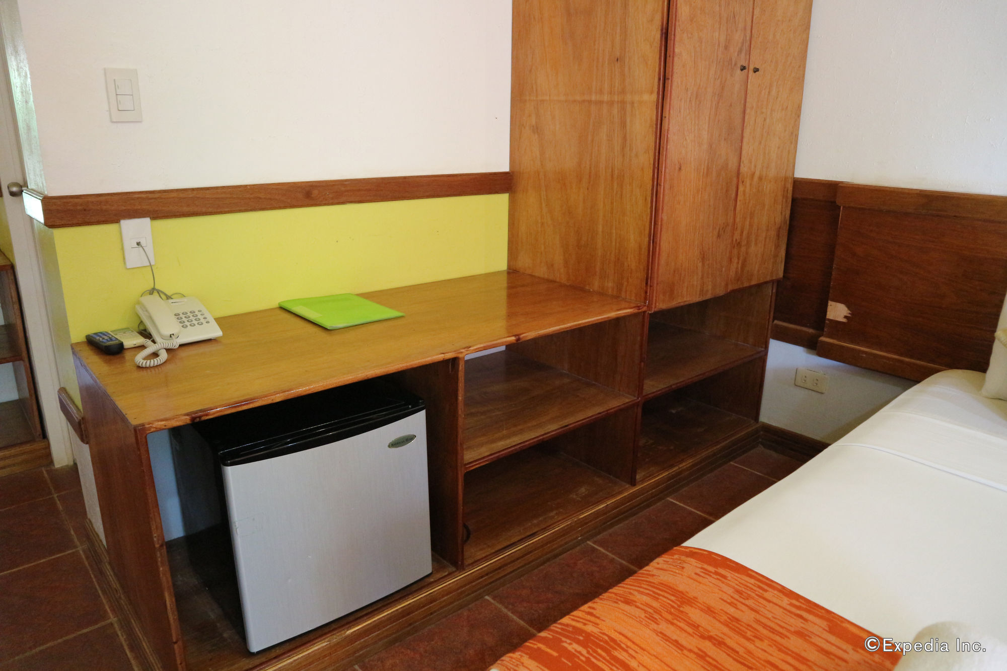 Villa Manuel Tourist Inn Puerto Princesa Bagian luar foto