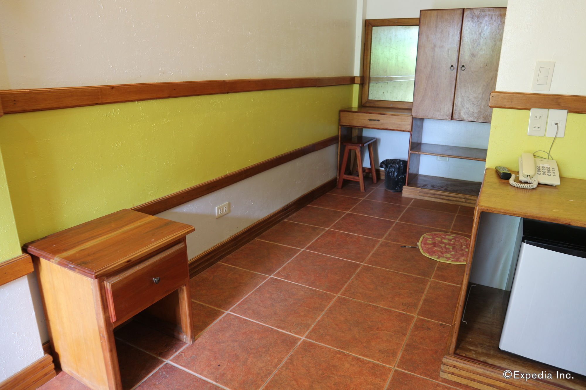Villa Manuel Tourist Inn Puerto Princesa Bagian luar foto